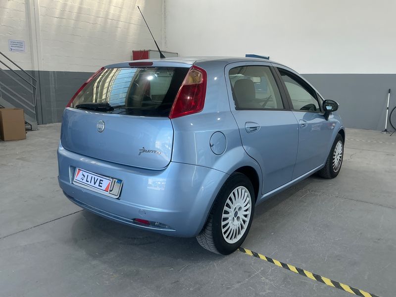 Fiat Grande Punto 1.3 JTD Multijet Dynamic — zdjęcie 2
