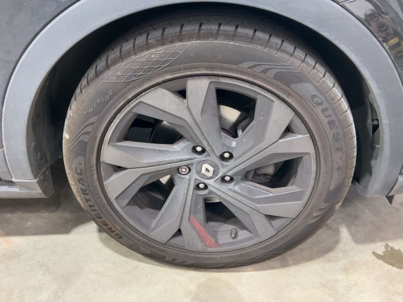 Renault Arkana 1.6 Hybrid E-Tech R.S. Line 2022 – снимка 11