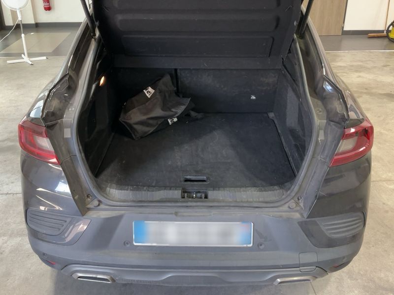 Renault Arkana 1.6 Hybrid E-Tech R.S. Line — zdjęcie 10