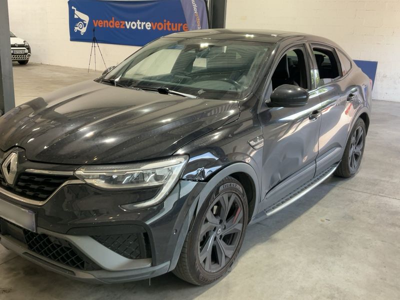 Renault Arkana 1.6 Hybrid E-Tech R.S. Line — zdjęcie 2