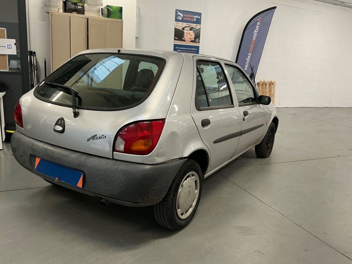 Ford Fiesta 1.3 Basis