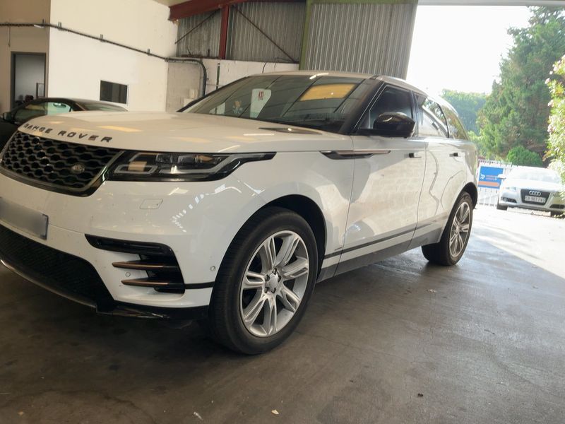 Land Rover Range Rover Velar 2.0 Diesel SE R-Dynamic — zdjęcie 2