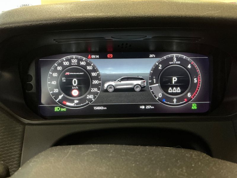 Land Rover Range Rover Velar 2.0 Diesel SE R-Dynamic — zdjęcie 13