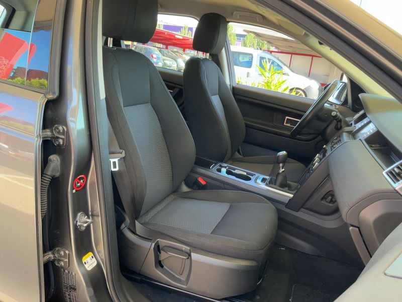 Land Rover Discovery Sport 2.0 ed4 Pure — zdjęcie 11