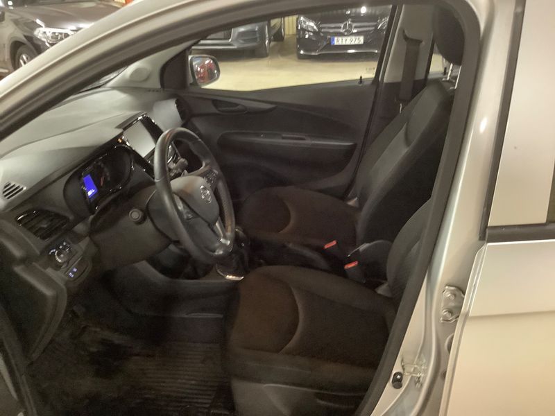Opel Karl 1.0 Edition photo Opel Karl 1.0 Edition