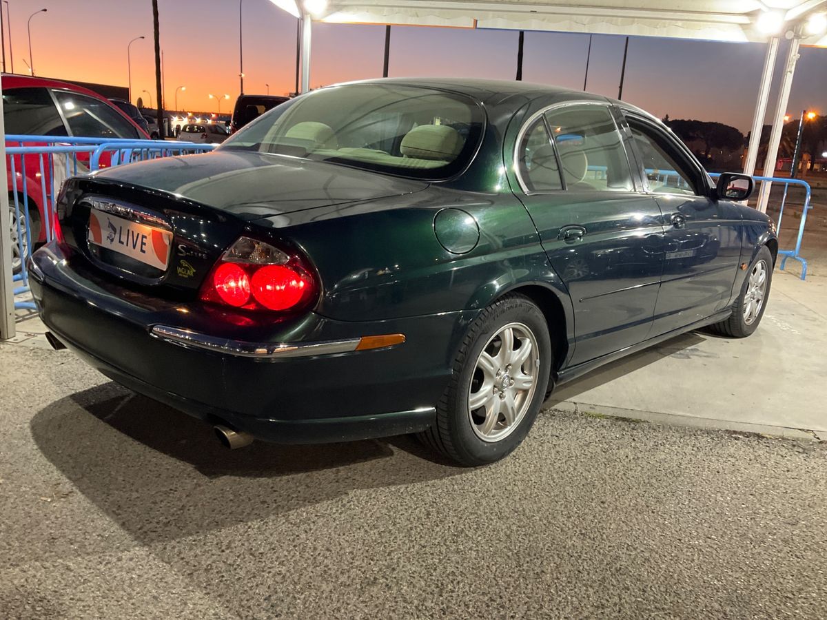 Jaguar S-TYPE 3.0 V6