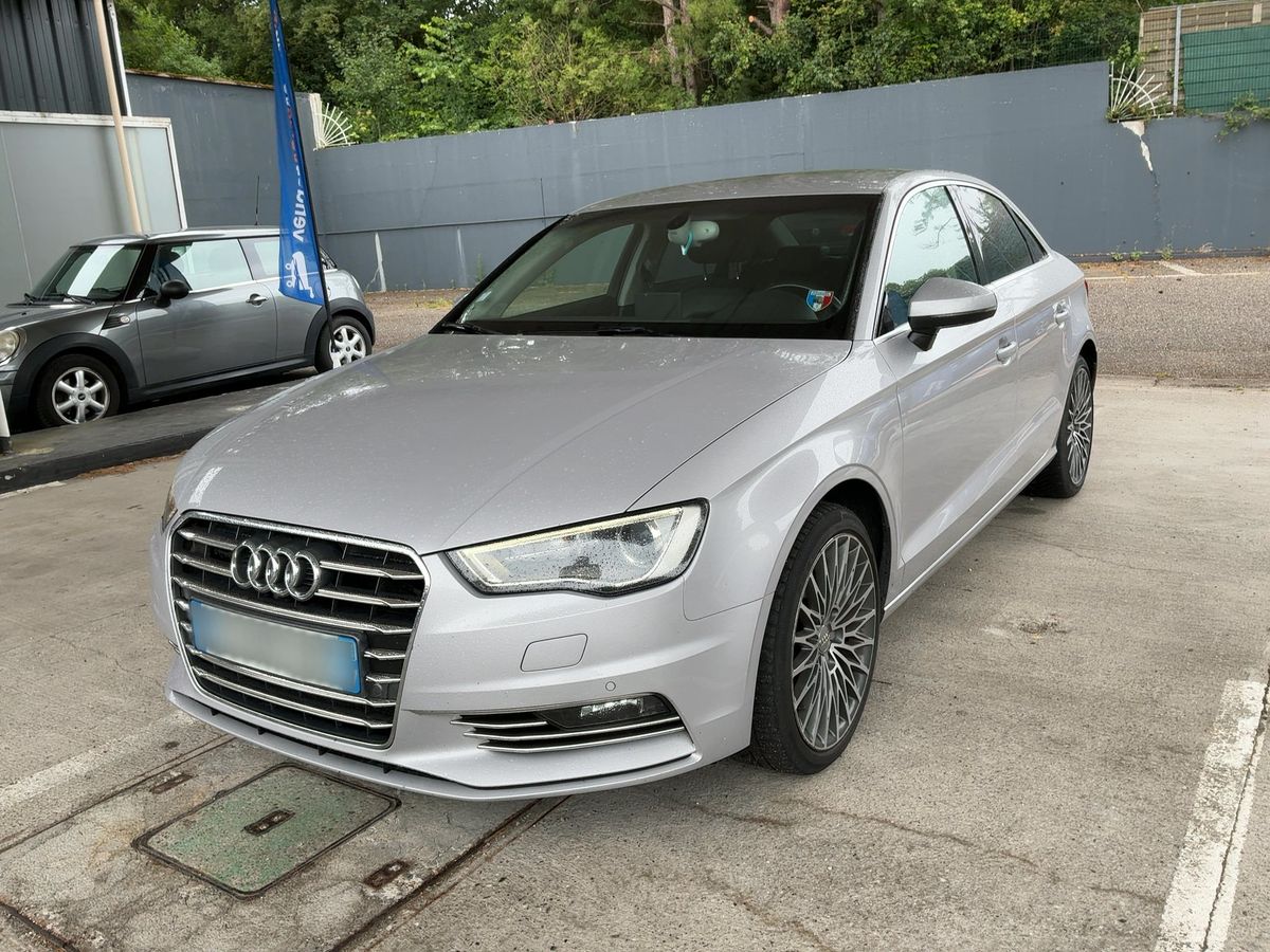 Audi A3 2015 — photo 1