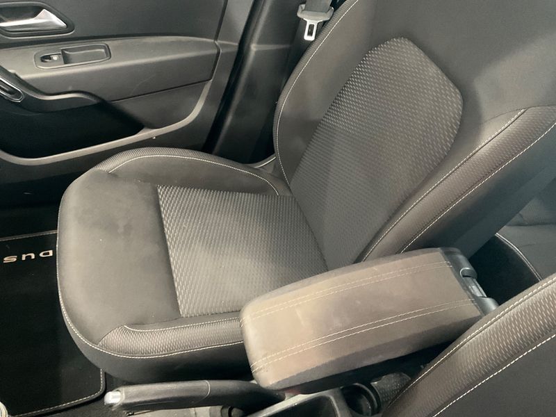Dacia Duster 1.5 dCi Comfort 2018 – снимка 24