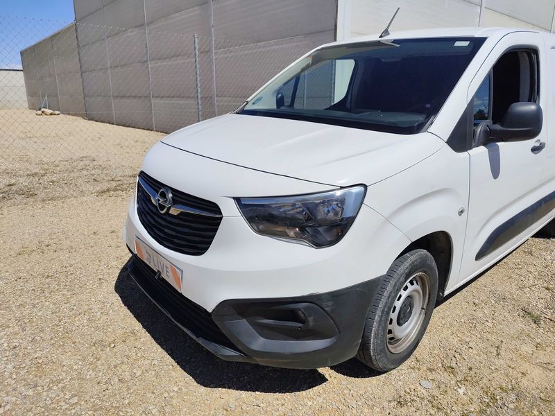 Opel Combo 1.5 CDTI Express — zdjęcie 2