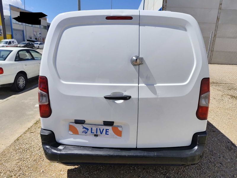 Opel Combo 1.5 CDTI Express — zdjęcie 4