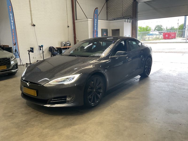 Tesla Model S 70D Dual
