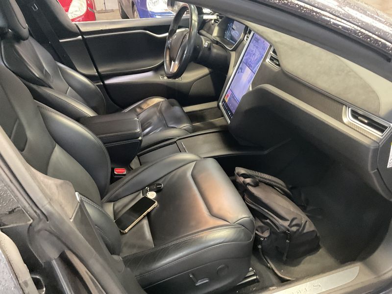 Tesla Model S 70D Dual — zdjęcie 11