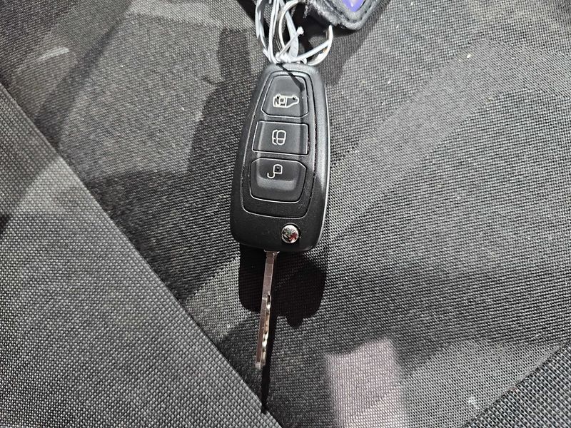 Ford Transit 1.5 TDCi Kasten Trend Lang — zdjęcie 17