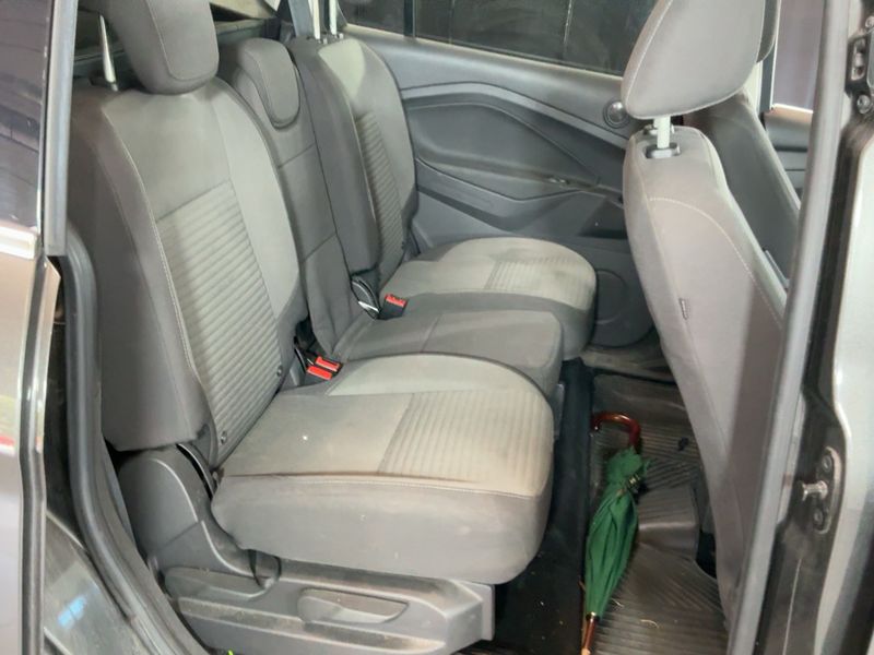 Ford Grand C-Max 1.5 TDCi Titanium — zdjęcie 14