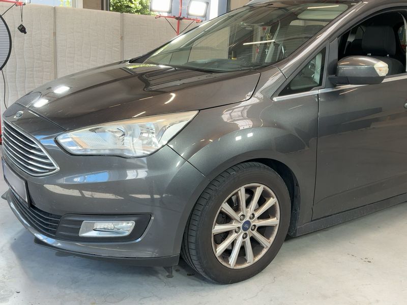 Ford Grand C-Max 1.5 TDCi Titanium — zdjęcie 2