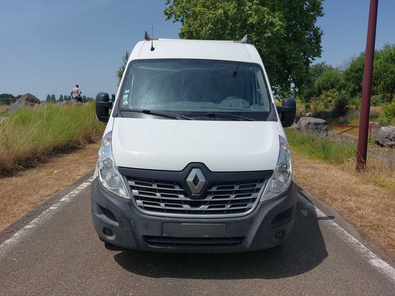 Renault Master 2.3 dCi L2H2 3,3 Grand Confort — zdjęcie 7