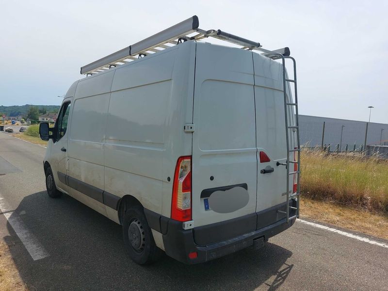 Renault Master 2.3 dCi L2H2 3,3 Grand Confort — zdjęcie 3