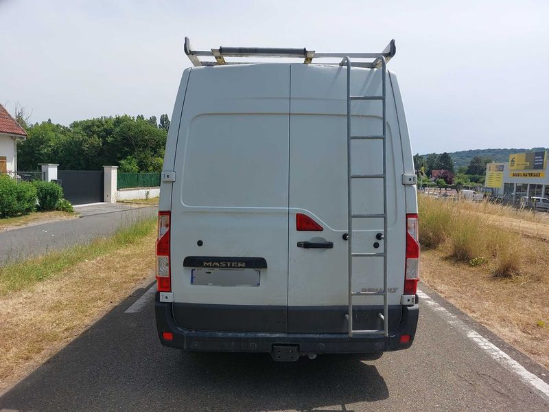 Renault Master 2.3 dCi L2H2 3,3 Grand Confort — zdjęcie 4