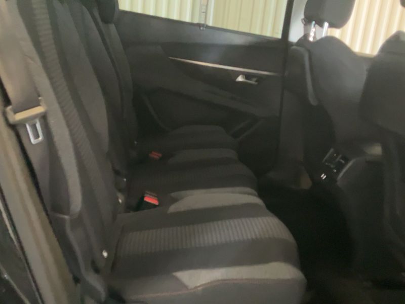 Peugeot 5008 1.2 PureTech Style 2020 – снимка 19
