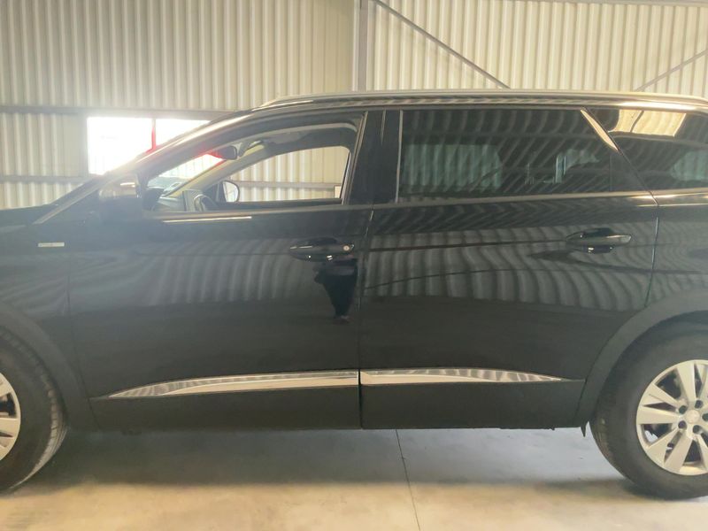 Peugeot 5008 1.2 PureTech Style 2020 – снимка 4