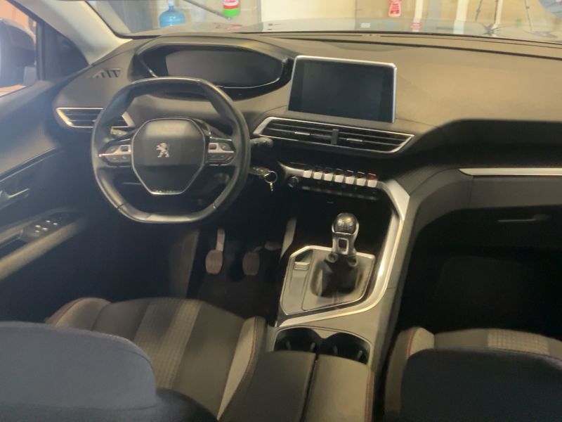 Peugeot 5008 1.2 PureTech Style 2020 – снимка 17