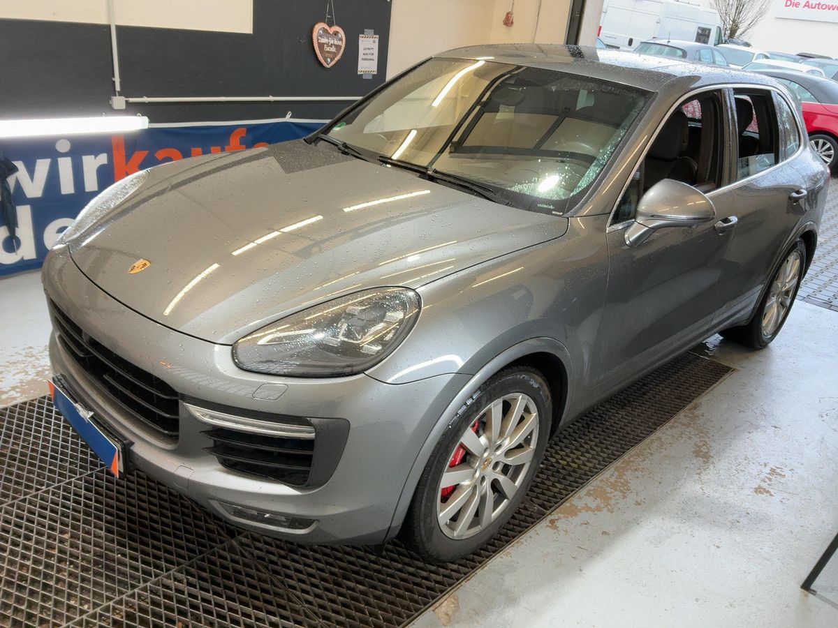Porsche Cayenne 2015