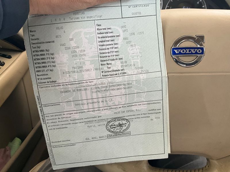 Volvo S80 2.4 D5 Summum — zdjęcie 16