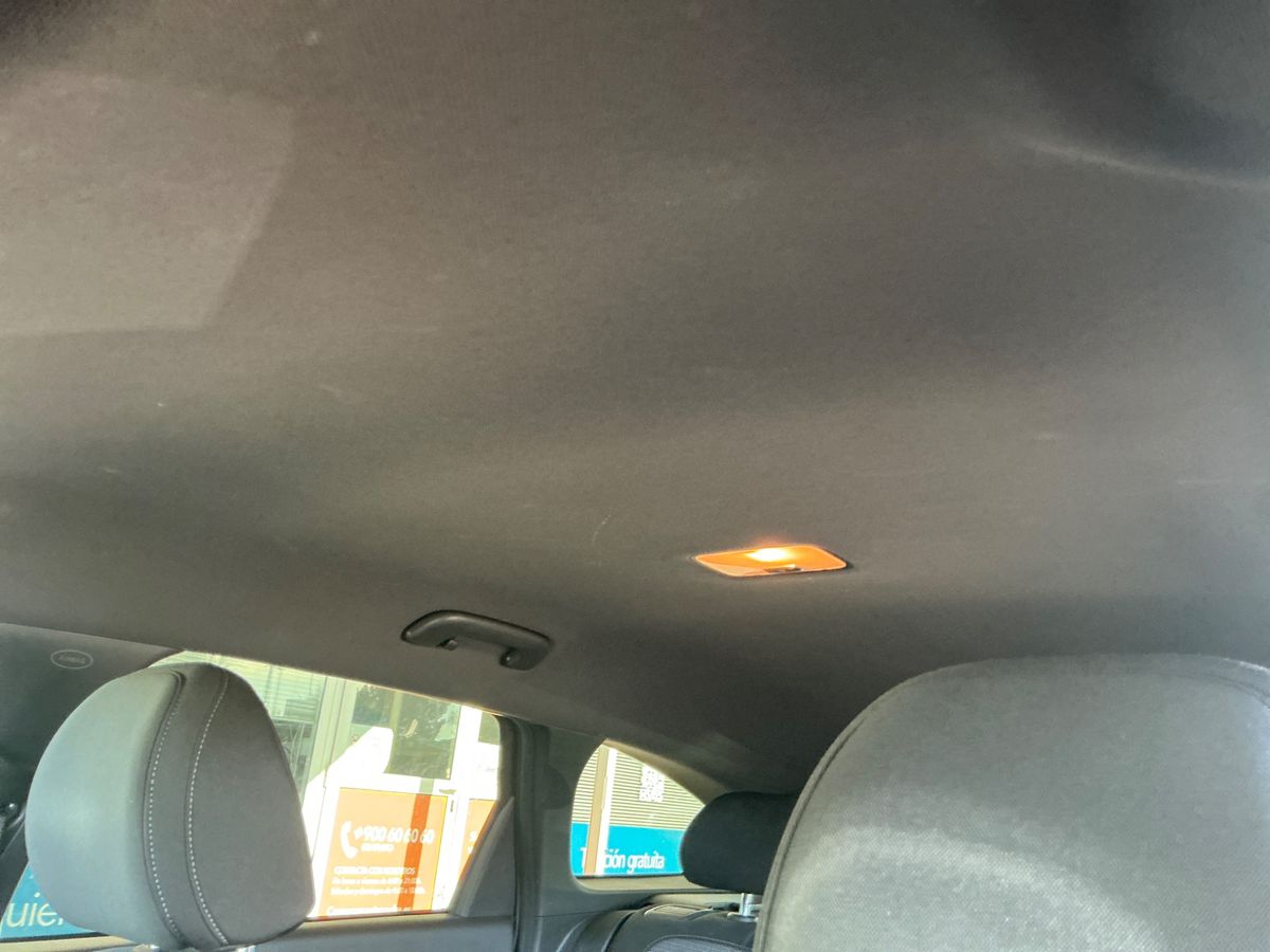 Hyundai i30 2019 — photo 33