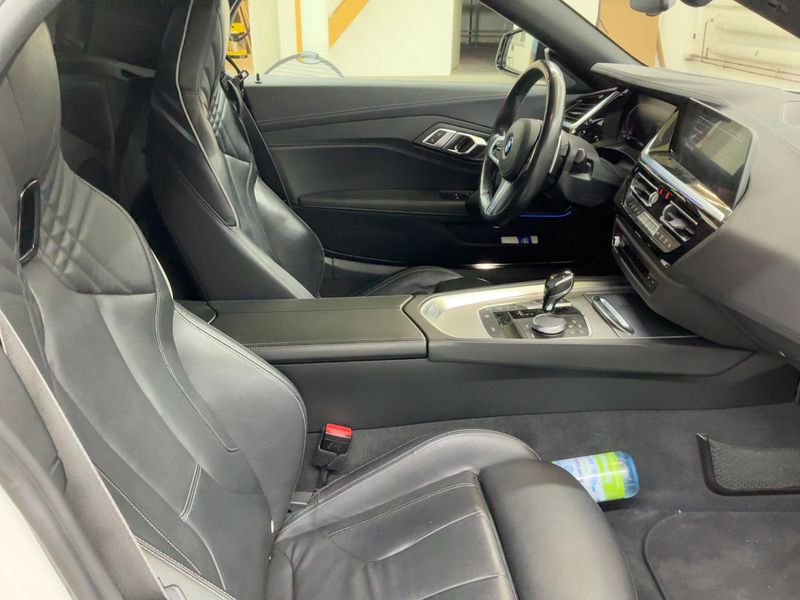 BMW Z4 sDrive 20i Sport Line — zdjęcie 14