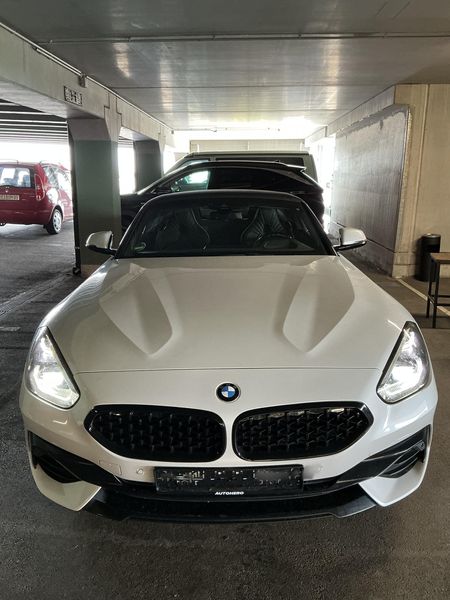 BMW Z4 sDrive 20i Sport Line — zdjęcie 9