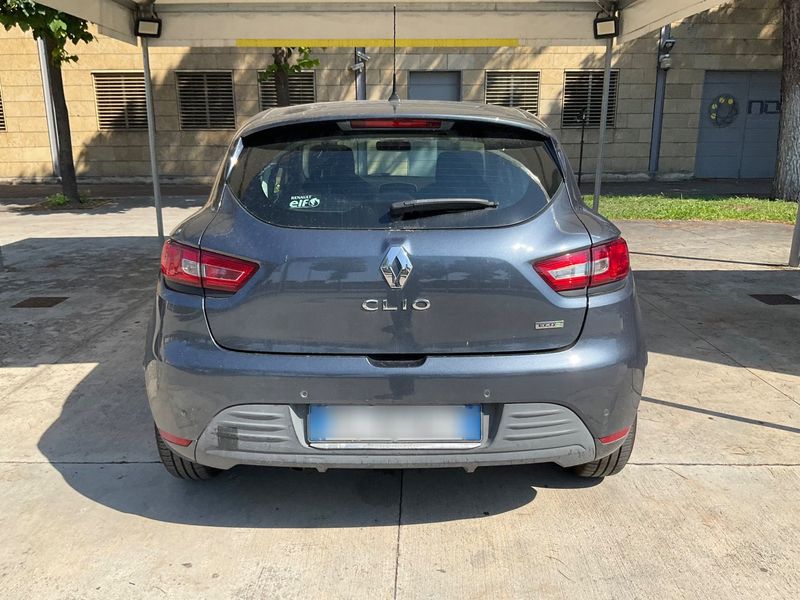 Renault Clio 1.5 dCi Zen Réversible 2018 – снимка 7