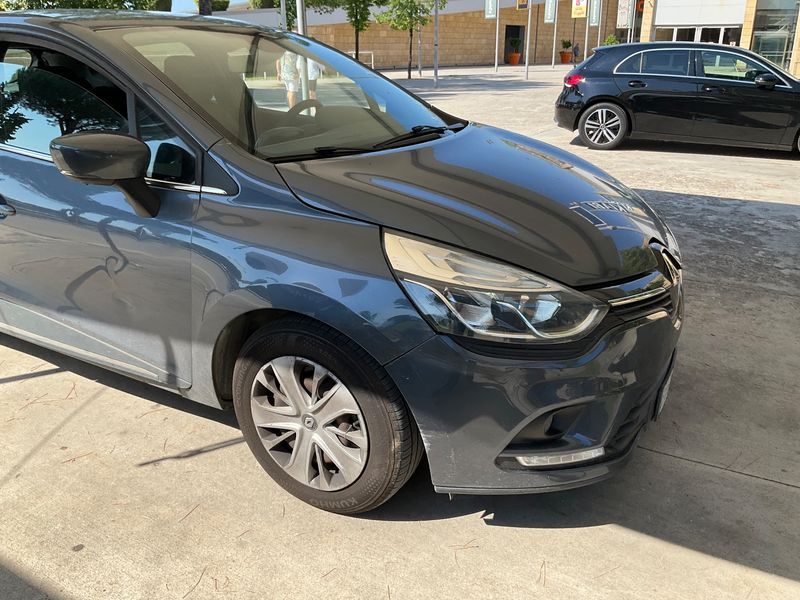 Renault Clio 1.5 dCi Zen Réversible 2018 – снимка 12