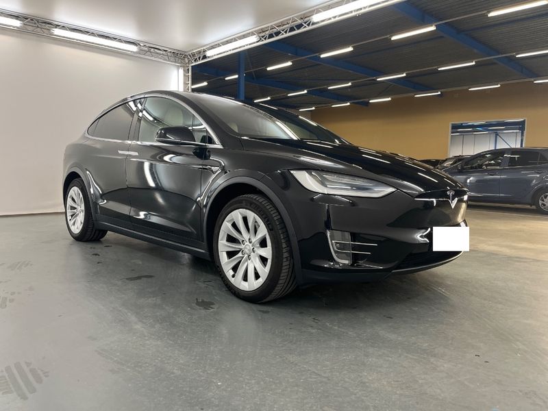 Tesla Model X Long Range — zdjęcie 4