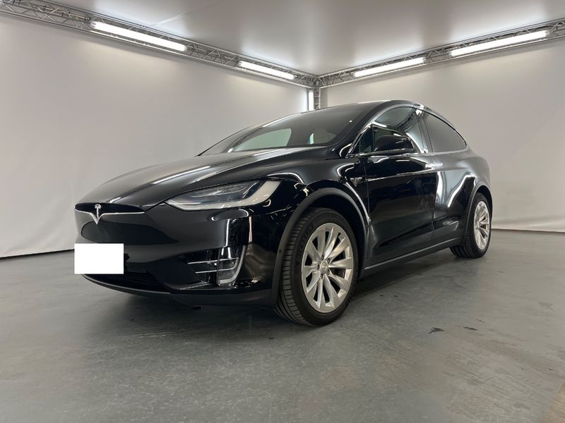 Tesla Model X Long Range