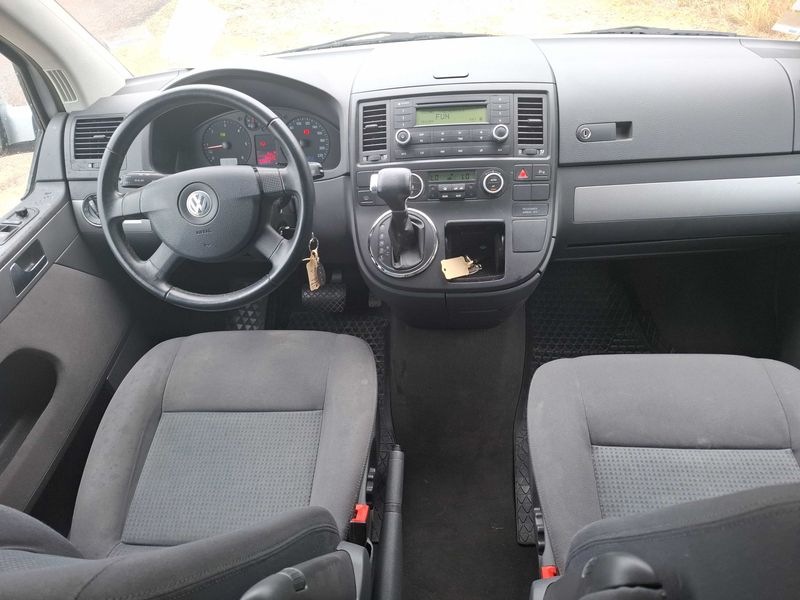 Volkswagen T5 Multivan 2.5 TDI Comfortline — zdjęcie 11