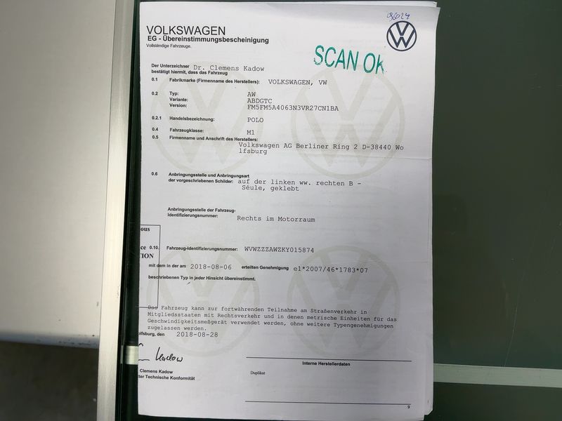 Volkswagen Polo 1.6 TDI Confortline Business 2019 – снимка 21