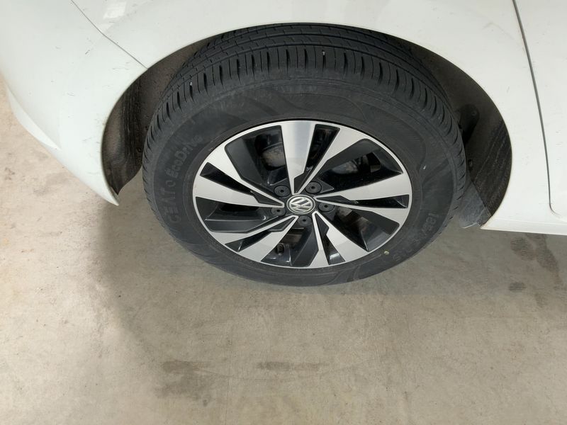 Volkswagen Polo 1.6 TDI Confortline Business 2019 – снимка 9