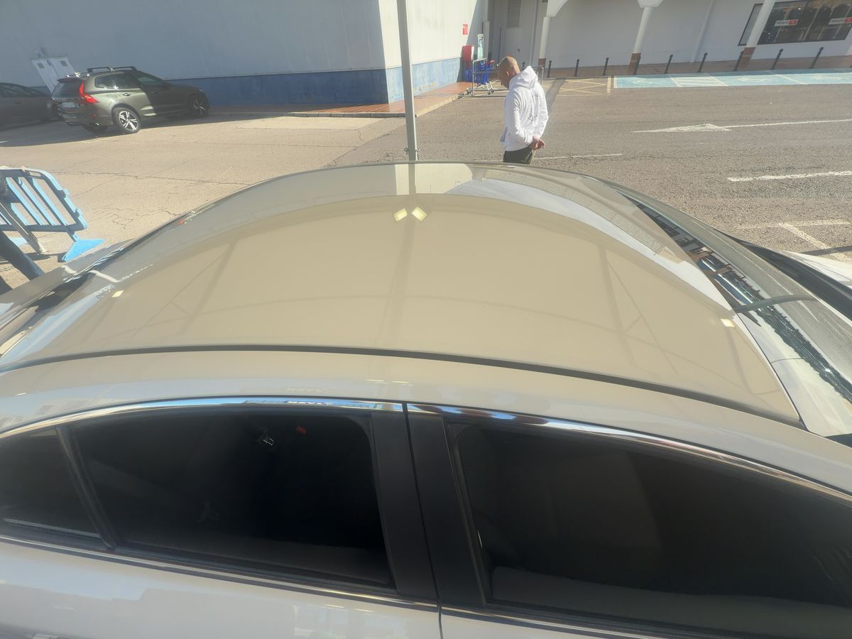 Toyota Avensis 2015 — photo 14