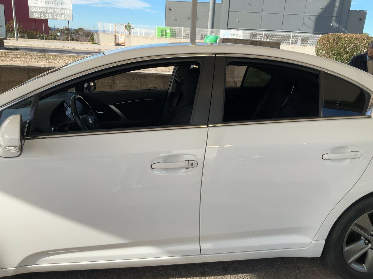 Toyota Avensis 2015 — photo 5