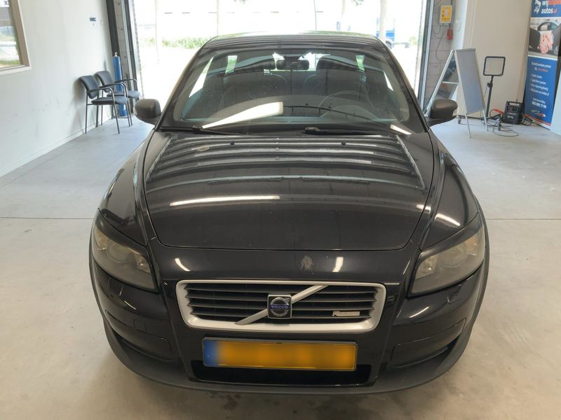 Volvo C30 2.4 Kinetic — zdjęcie 9