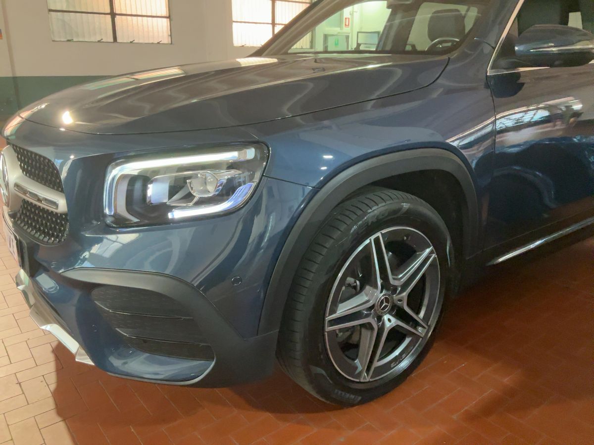 Mercedes-Benz GLB-Klasse GLB 200 d 4Matic AMG Line