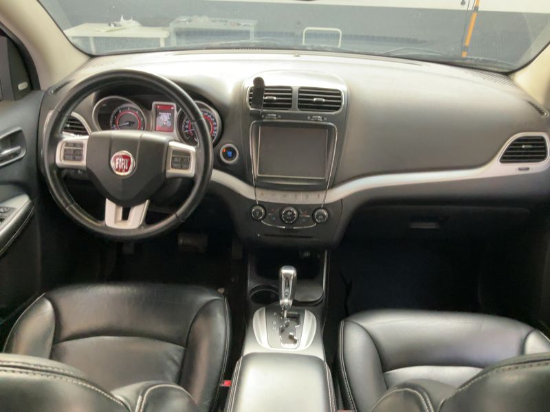Fiat Freemont 2.0 Multijet Lounge 4WD 2012 – снимка 18