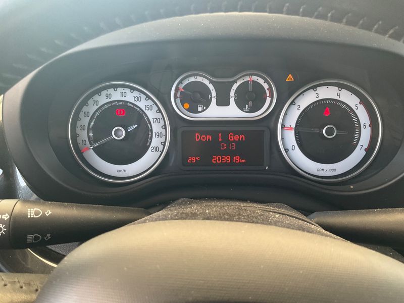 Fiat 500L 1.6 JTDM Pop Star — zdjęcie 13