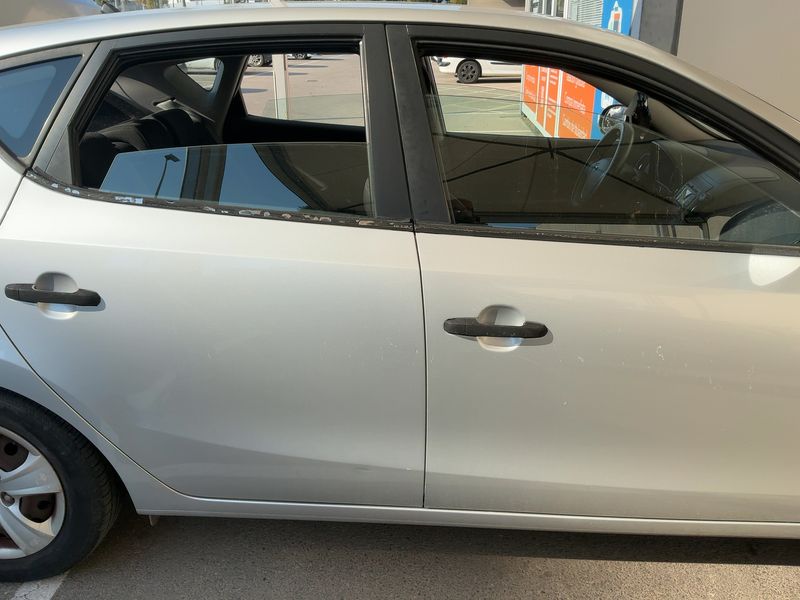 Hyundai i30 1.6 CRDi 2010 – снимка 10