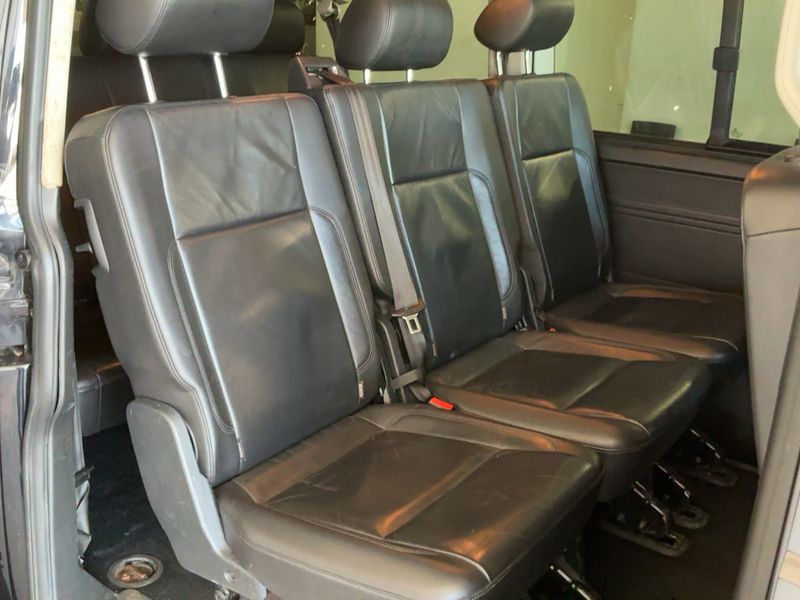 Volkswagen T6 Caravelle 2.0 TDI Comfortline lang 4Motion — zdjęcie 14