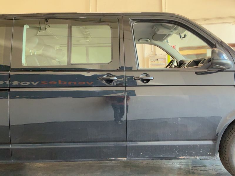 Volkswagen T6 Caravelle 2.0 TDI Comfortline lang 4Motion — zdjęcie 7