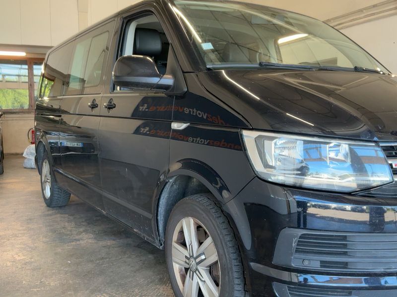 Volkswagen T6 Caravelle 2.0 TDI Comfortline lang 4Motion — zdjęcie 8