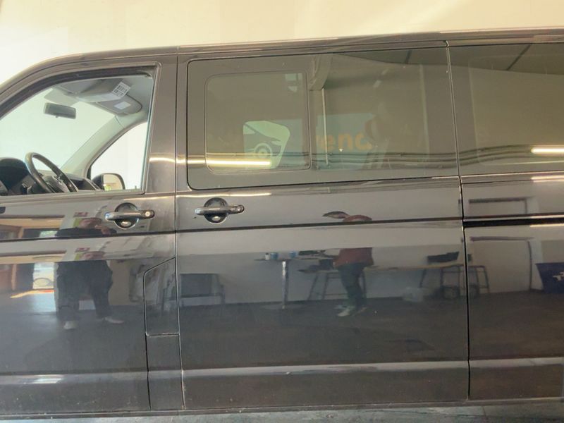 Volkswagen T6 Caravelle 2.0 TDI Comfortline lang 4Motion — zdjęcie 4