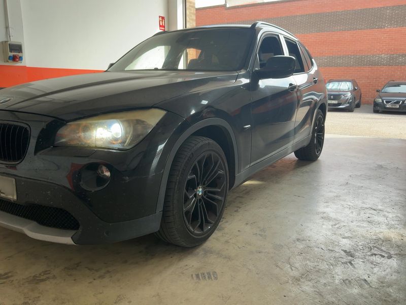 BMW X1 xDrive 23d — zdjęcie 2