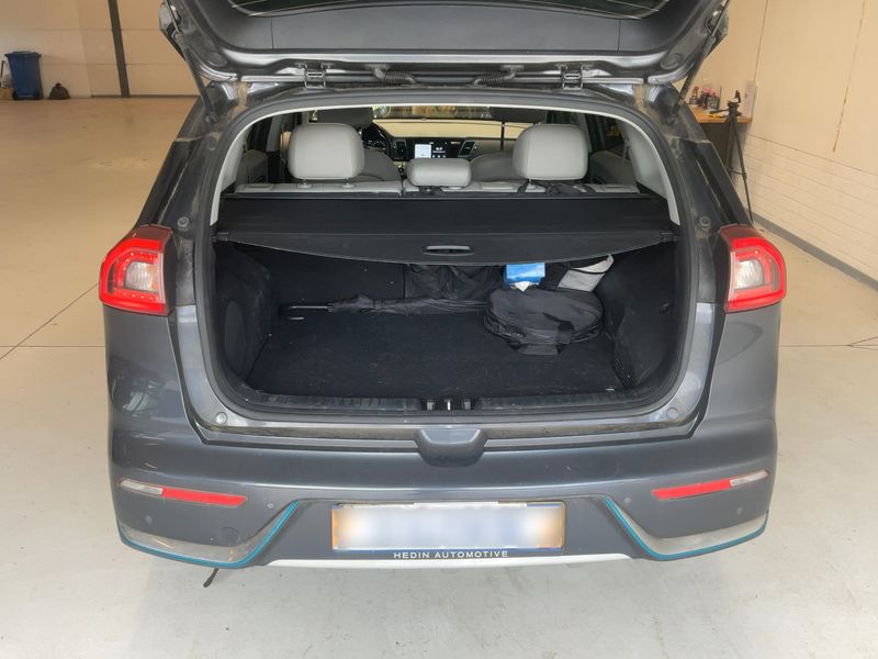 Kia Niro 1.6 Hybrid Premium — zdjęcie 10